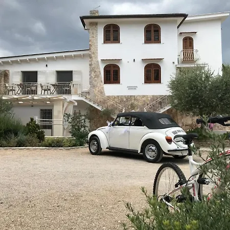 Frühstückspension Tenuta Cardinale 4*