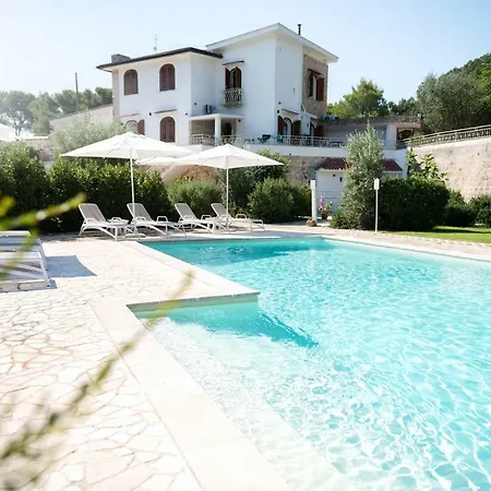 Tenuta Cardinale ماندوريا