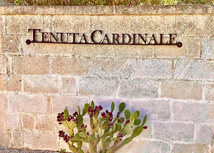 Tenuta Cardinale فندق مبيت وإفطار ماندوريا
